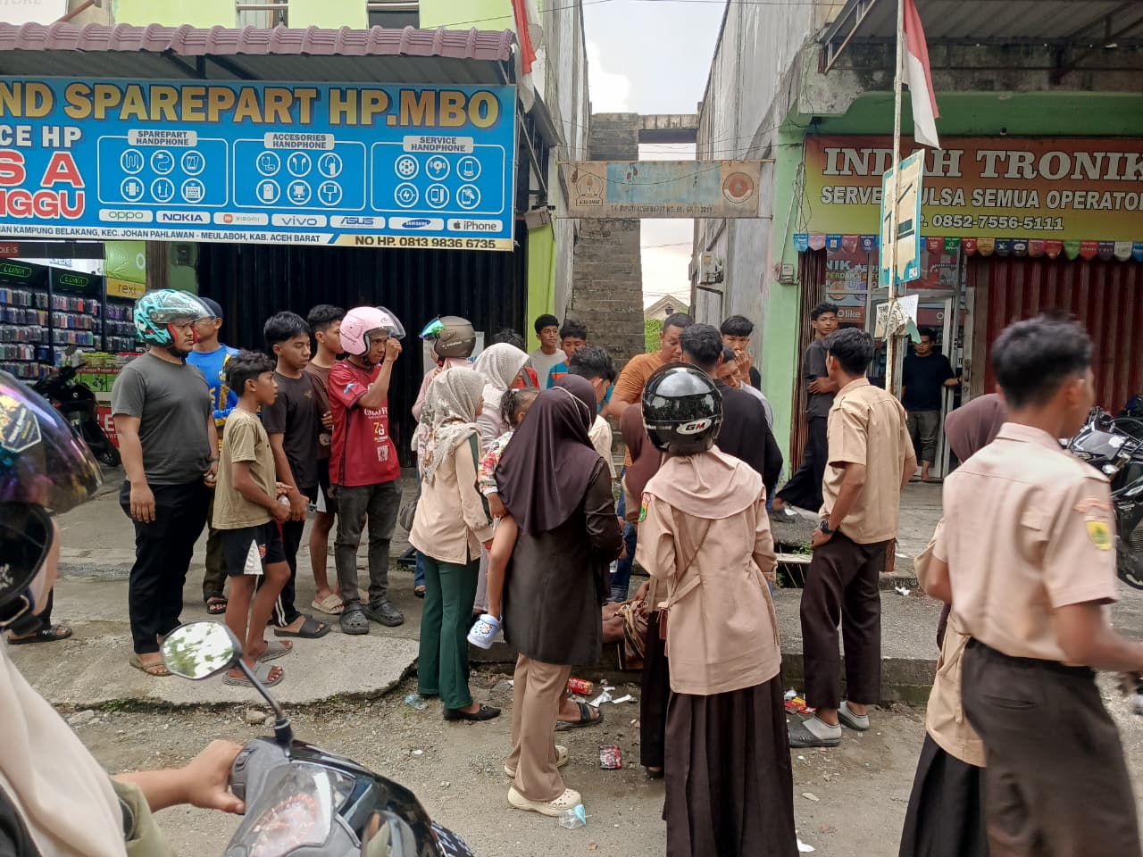 Seorang Pria Paruh Baya Mengalami Kecelakaan Tunggal di Ujung Kalak